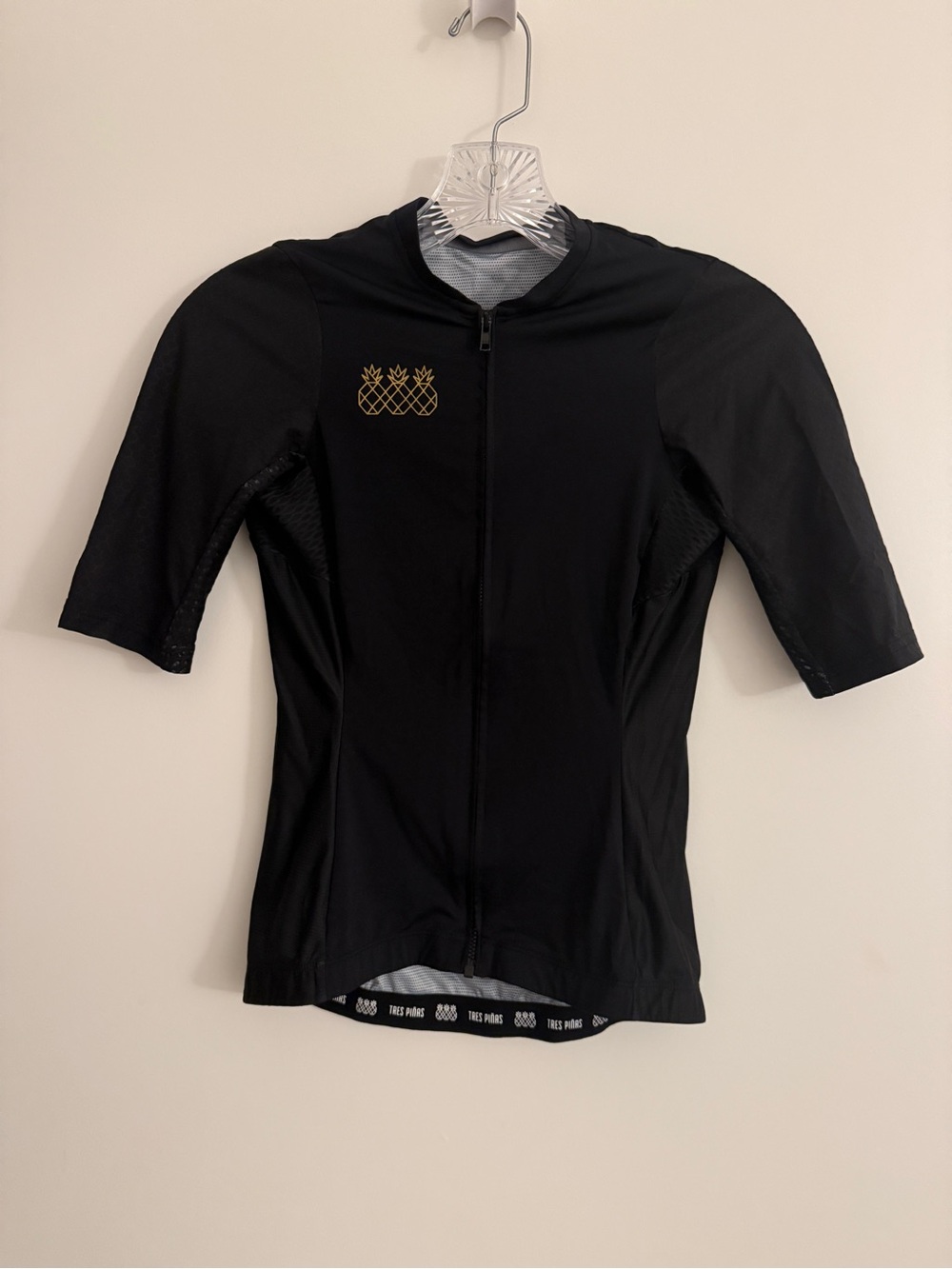 Black Short Sleeve Cycling Jersey with Gold Tres Pinas Pineapple Logo